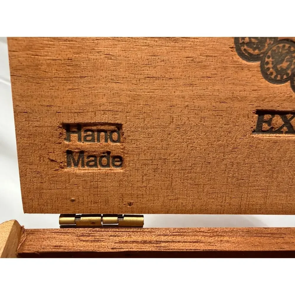 Hoyo De Monterrey Excalibur No. 1 Empty Wooden Cigar Box 8x5x4